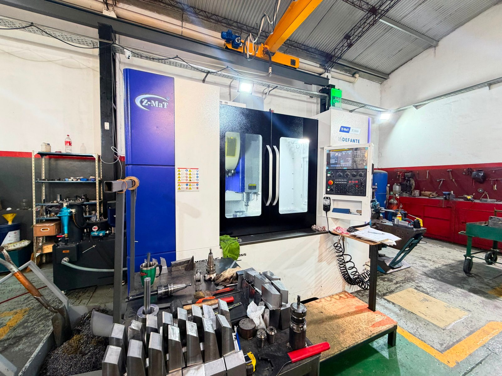 Centro de mecanizado CNC Z-MAT F1060 de DYV Servicios SRL